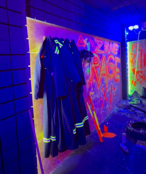 Rage-room