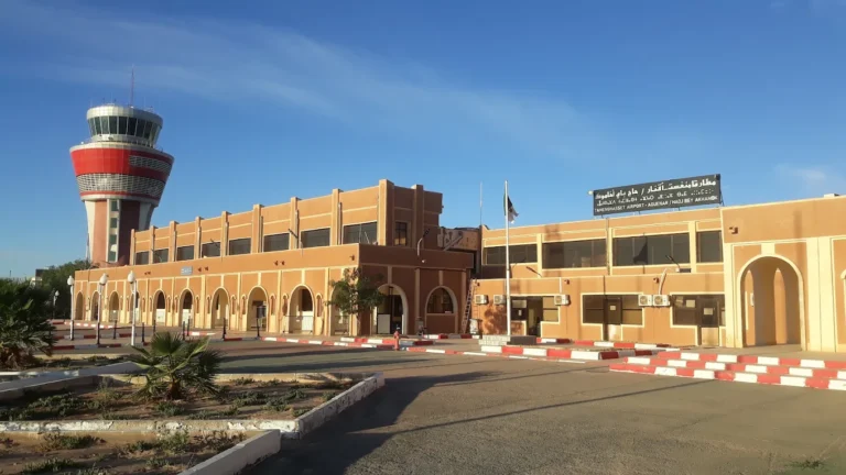 aeroport-aguenar-hadj-bey-akhamok-tamanrasset-tmr (1)