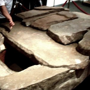 Sépulture_de_Tin_Hinan_au_musée_national_du_Bardo_à_Alger